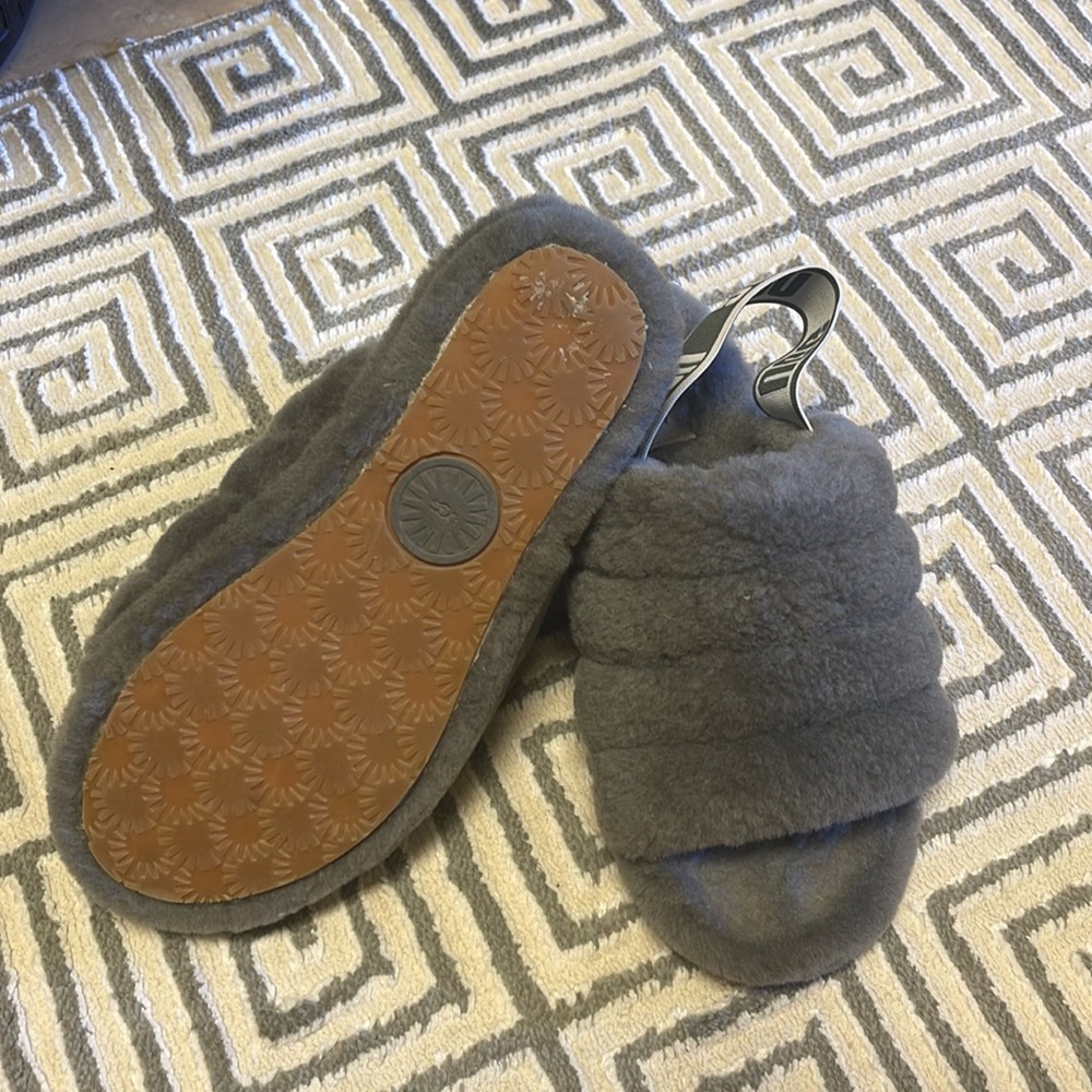 Ugh Slippers - image 3